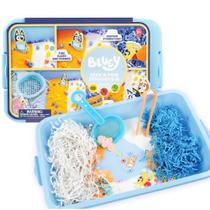 Sensory Bin Horizon Group USA Bluey Seek & Find com brinquedos Sensory Bin Horizon Group USA Bluey Seek & Find com brinquedos