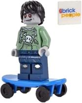 Série de Minifiguras LEGO: Skateboarder Zumbi