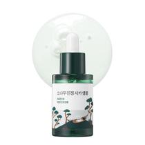 Sérum ROUND LAB Pine Calming Cica Ampoule 30 mL com ácido hialurônico