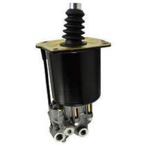 Servo embreagem Volkswagen 23-210 2001 a 2005 SCHULZ