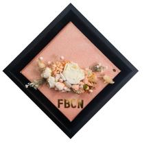 Shadow Box Frame Graduation Mall 12 x 12 de madeira com alfinetes