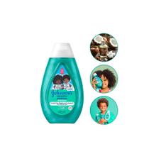 Shampoo Blackinho Poderoso 400ml Johnson's Baby - Para Cabelo Infantil Crespo e Cacheado Shampoo Blackinho Poderoso 400ml Johnson's Baby - Para Cabelo Infantil Crespo e Cacheado