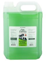 Shampoo Cães E Gatos Pet Family Neutralizador De Odores 5L Shampoo Cães E Gatos Pet Family Neutralizador De Odores 5L