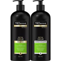 Shampoo e Condicionador Detox Tresemmé Cabelos Oleosos a Neutros Shampoo e Condicionador Detox Tresemmé Cabelos Oleosos a Neutros