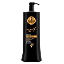 Shampoo Haskell Cavalo Forte Força, Brilho & Crescimento 1 Litro