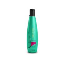 Shampoo Low Poo Cachos System 300ml Limpeza Suave, Definição e Hidratação dos Cachos Shampoo Low Poo Cachos System 300ml Limpeza Suave, Definição e Hidratação dos Cachos
