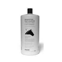 Shampoo Matizador para Cavalos Tons Escuros e Acetinados - 2,5 litros Shampoo Matizador para Cavalos Tons Escuros e Acetinados - 2,5 litros