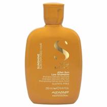 Shampoo Pós Sol Alfaparf Semi di Lino Sunshine 250ml Limpa Resíduos de Cloro e Sal Shampoo Pós Sol Alfaparf Semi di Lino Sunshine 250ml Limpa Resíduos de Cloro e Sal