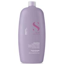 Shampoo Semi Di Lino Smooth Alfaparf 1L Disciplinante Cabelos Rebeldes Antifrizz Hidratação e Brilho