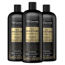 Shampoo TRESemmé Moisture Rich para cabelos secos 828 ml (pacote com 3)