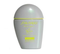 Shiseido BB For Sports FPS 50 Medium Base 30ml Shiseido BB For Sports FPS 50 Medium Base 30ml
