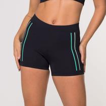 Short Adrenaline Poliamida Preta com Estampa Verde Degrade