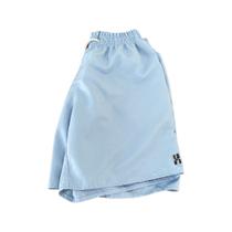 Short água liso azul claro