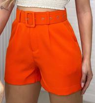 Short alfaiataria com cinto casual moda feminina