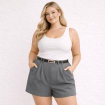 Short Alfaiataria Plus Size Feminino Viscolinho Cintura Alta Com Zíper Lateral Com Cinto Alfaiataria Short Alfaiataria Plus Size Feminino Viscolinho Cintura Alta Com Zíper Lateral Com Cinto Alfaiataria