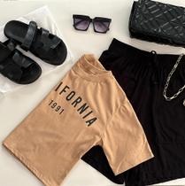 Short Clochard Preto Short Clochard Preto