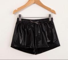 Short curto cirre elástico feminino