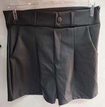 Short Curto Feminino Preto tecido corrino