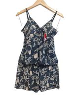 Short doll v