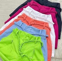 Short em alfaiataria com cinto Short em alfaiataria com cinto