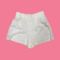 Short Feminino Alfaiataria com Forro - Ano Novo Short Feminino Alfaiataria com Forro - Ano Novo