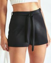 Short feminino crepe laço casual moda