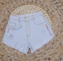 - Short Jeans Cintura Alta Bordado - Luvier - Short Jeans Cintura Alta Bordado - Luvier