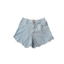 Short Jeans Claro Stillger Mom Barra Desfiada