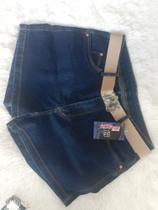 Short jeans com cinto