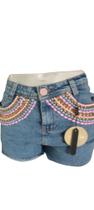 Short jeans com detalhe Rosa no tamanho 44