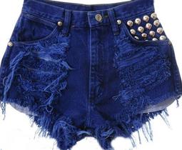 Short jeans curto