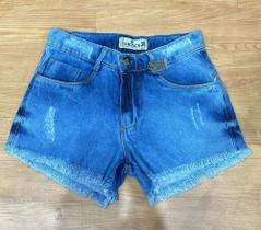 Short jeans feminino adulto com lavagem clara e detalhes desfiados tamanho 38 algodão com elastano