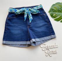 Short Jeans Feminino Cintura Alta Com Cinto Estampado - Jeans - 40