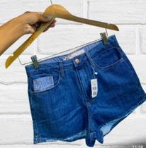 Short jeans feminino com elasticidade confortável Short jeans feminino com elasticidade confortável