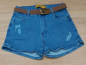 Short jeans Maria com abertura e barra Premium com cinto cor clara tecido com elastano tamanho 42 Short jeans Maria com abertura e barra Premium com cinto cor clara tecido com elastano tamanho 42