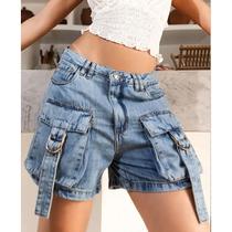 Short Jeans Mom Cargo com Cintura Baixa