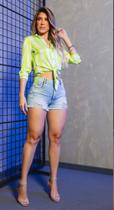 Short pit bull jeans feminino jeans claro com barra desfiada e destroyed