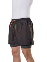 Short Running com Bermuda Interna Longa em Microfibra Leve - Preto/Grafite Short Running com Bermuda Interna Longa em Microfibra Leve - Preto/Grafite