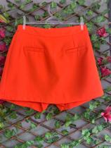 Short saia alfaiataria, tamanho M Short saia alfaiataria, tamanho M