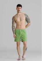 Short tactel stampado john cunningam. tamanho m