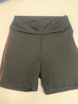 Shorts academia elastano GG
