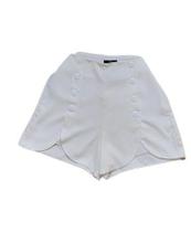 Shorts botão Tecido Crepe Forrado Shorts botão Tecido Crepe Forrado