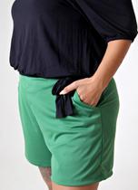 Shorts com Bolso Cor Verde Kaltty
