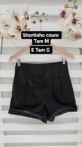 Shorts couro