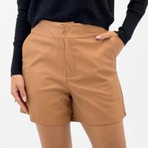 Shorts Endless Curto em P.u Feminino Shorts Endless Curto em P.u Feminino