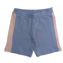 Shorts infantil azul com faixa lateral salmão