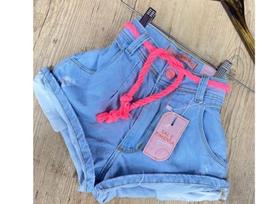 Shorts jeans feminino sem lycra, curto, com cordão na cintura de cor rosa,TAM 36