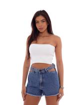 Shorts Jeans Mom Feminino Cintura Alta Cut Out Aplicação 22601 Escura - Consciência