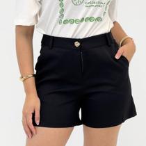 Shorts Secia Alfaiataria em Tecido Feminino Shorts Secia Alfaiataria em Tecido Feminino