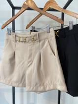 Shorts social com cinto Shorts social com cinto